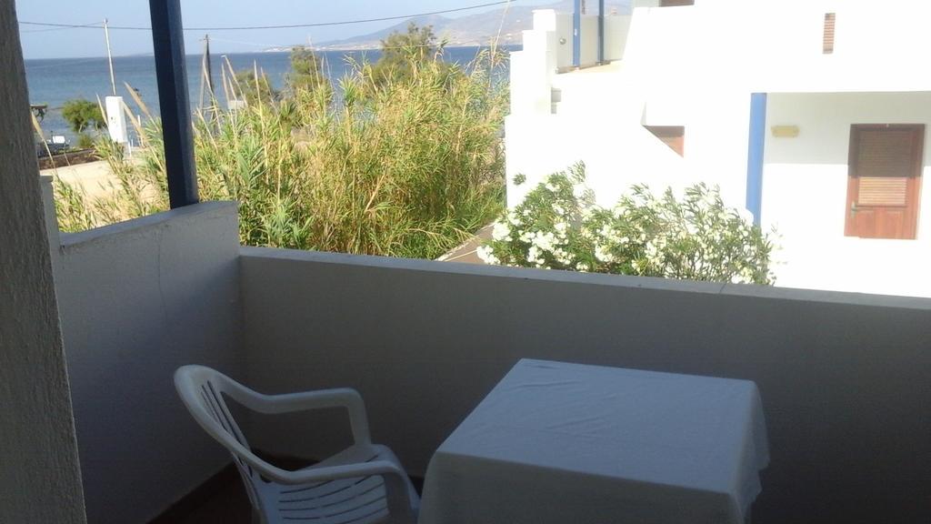 O Fotis Aparthotel Agios Prokopios  Exterior photo