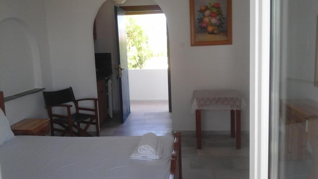 O Fotis Aparthotel Agios Prokopios  Exterior photo
