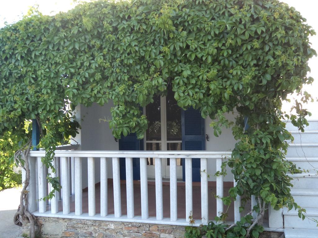 O Fotis Aparthotel Agios Prokopios  Exterior photo