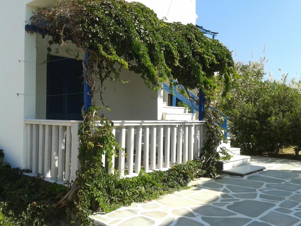 O Fotis Aparthotel Agios Prokopios  Exterior photo